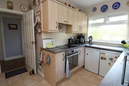 Marten Avenue, Bromborough, Image 7