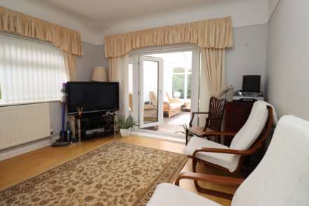 Marten Avenue, Bromborough, Image 8