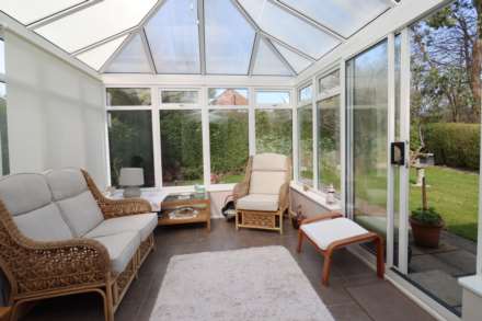 Marten Avenue, Bromborough, Image 9