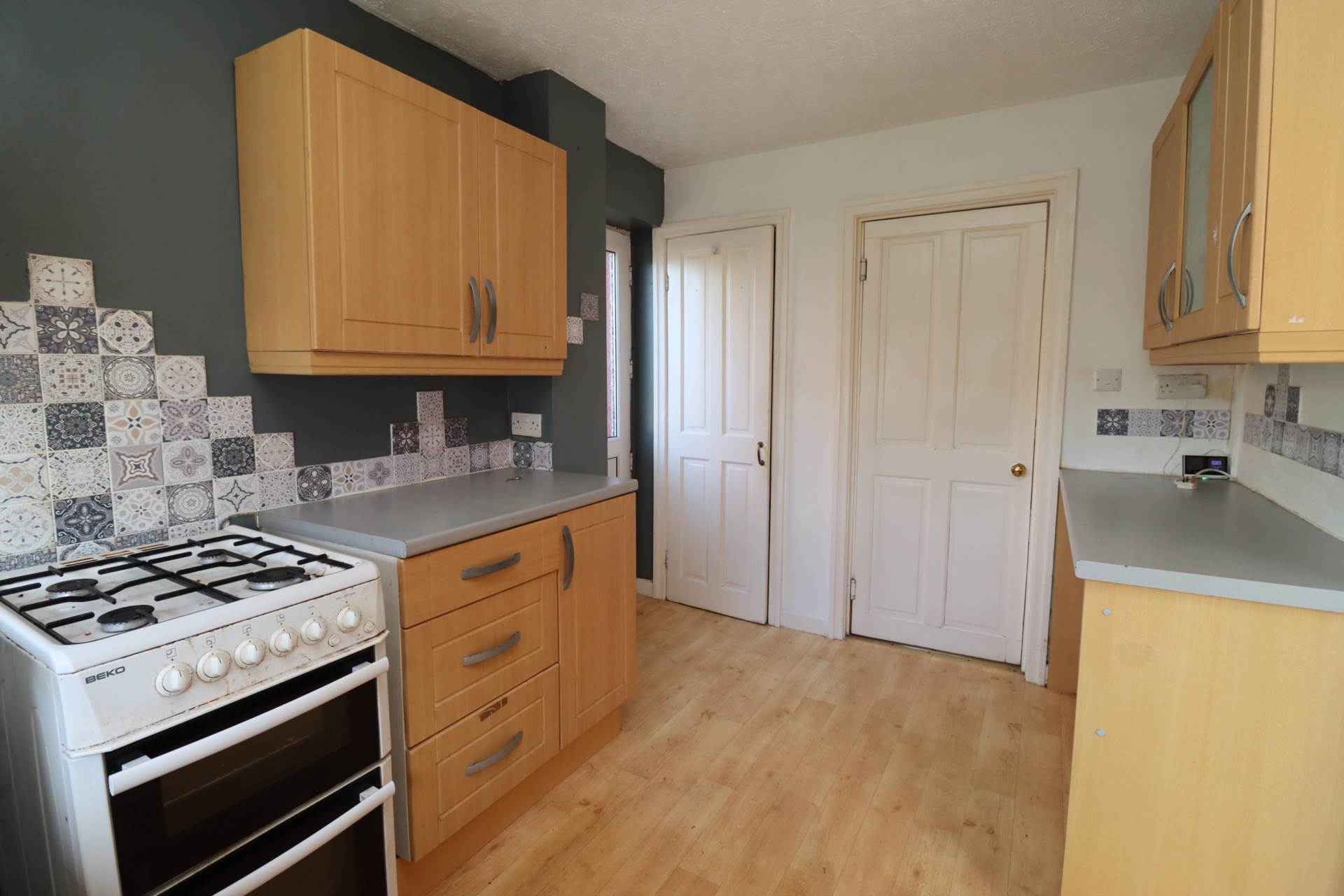 Dearnford Avenue, Eastham, Image 6