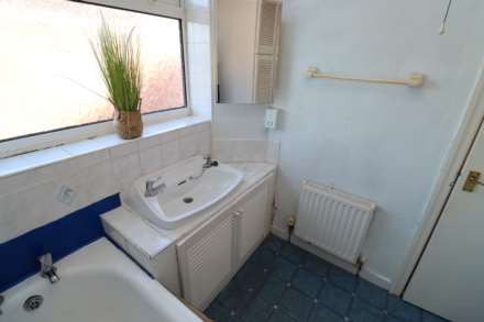 Dearnford Avenue, Eastham, Image 11