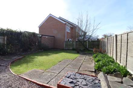 Dearnford Avenue, Eastham, Image 15