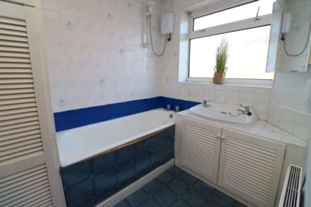 Dearnford Avenue, Eastham, Image 9