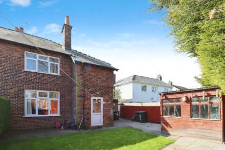 Hadlow Lane, Neston, Image 4
