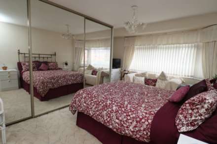 Brinley Close, Eastham, Image 8