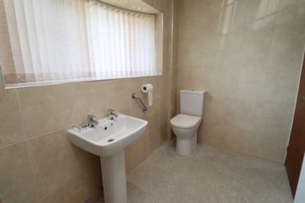 Mill Park Drive, Eastham, Image 17