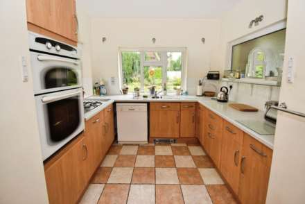 Croft Avenue, Bromborough, Image 8