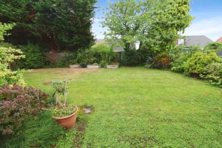 Ainsdale Close, Bromborough, Image 17