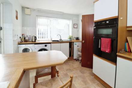 Brookhurst Road, Bromborough, Image 18