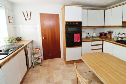 Brookhurst Road, Bromborough, Image 3