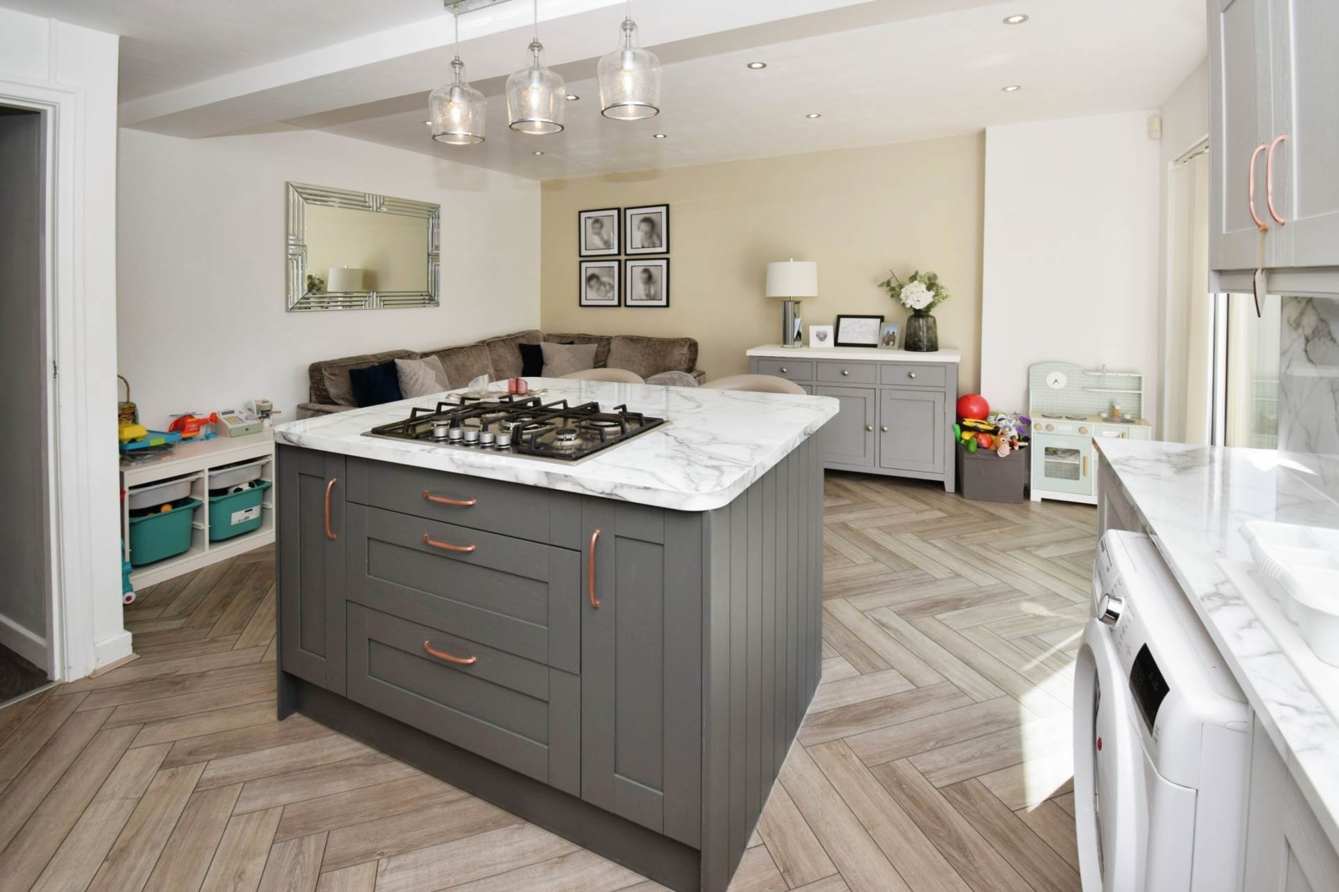 Edgewood Drive, Bromborough, Image 16