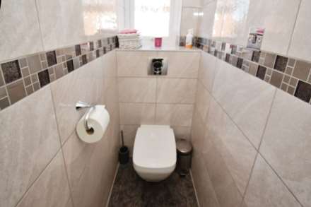 Edgewood Drive, Bromborough, Image 24