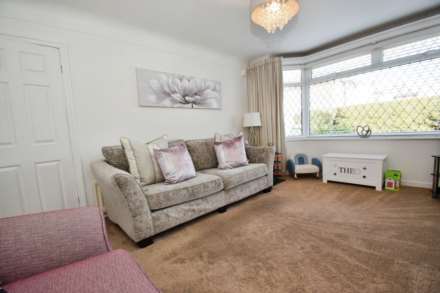 Edgewood Drive, Bromborough, Image 6
