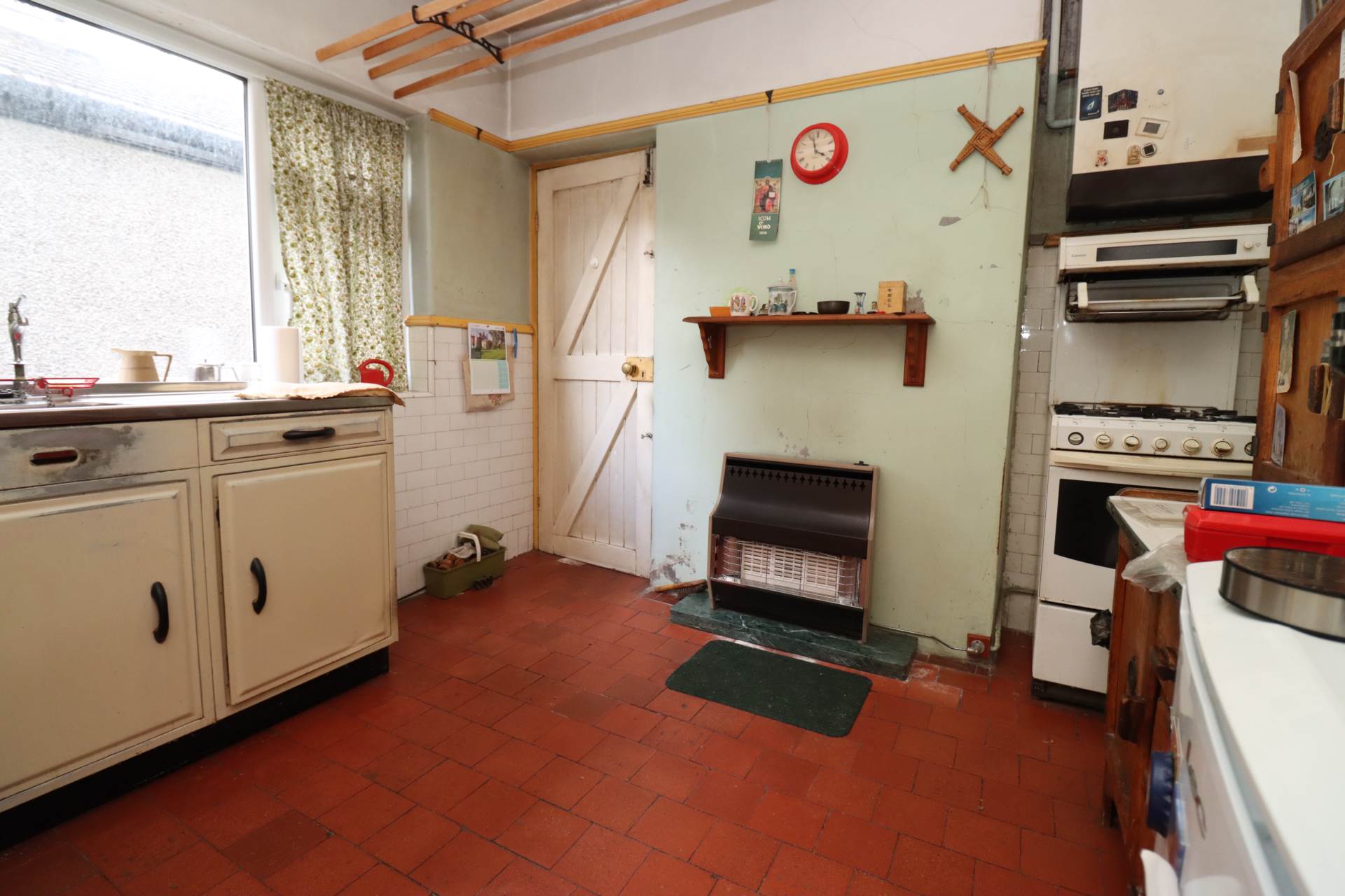 Morland Avenue, Bromborough, Image 6
