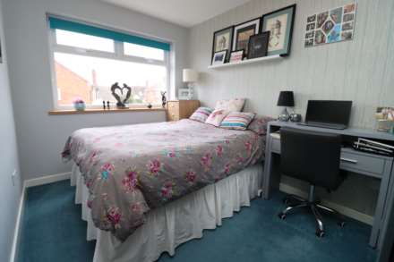 Westhouse Close, Bromborough, Image 10