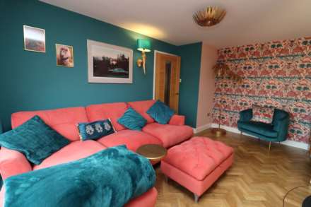 Westhouse Close, Bromborough, Image 6