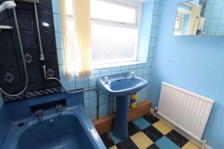 Helsby Avenue, Eastham, Image 11