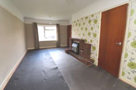 Helsby Avenue, Eastham, Image 6