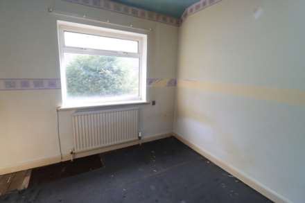 Helsby Avenue, Eastham, Image 9