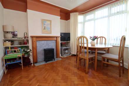 Bridle Road, Eastham, Image 3