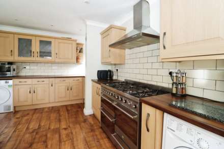 The Rake, Bromborough, Image 9