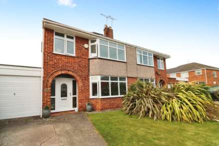 4 Bedroom Semi-Detached, Harrogate Road, Eastham
