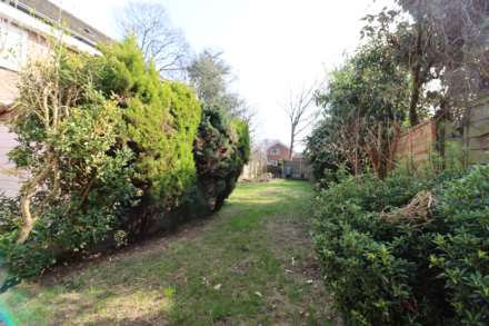 Park Road, Eastham, Image 19