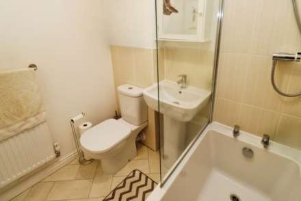 Pool Lane, Bromborough, Image 19