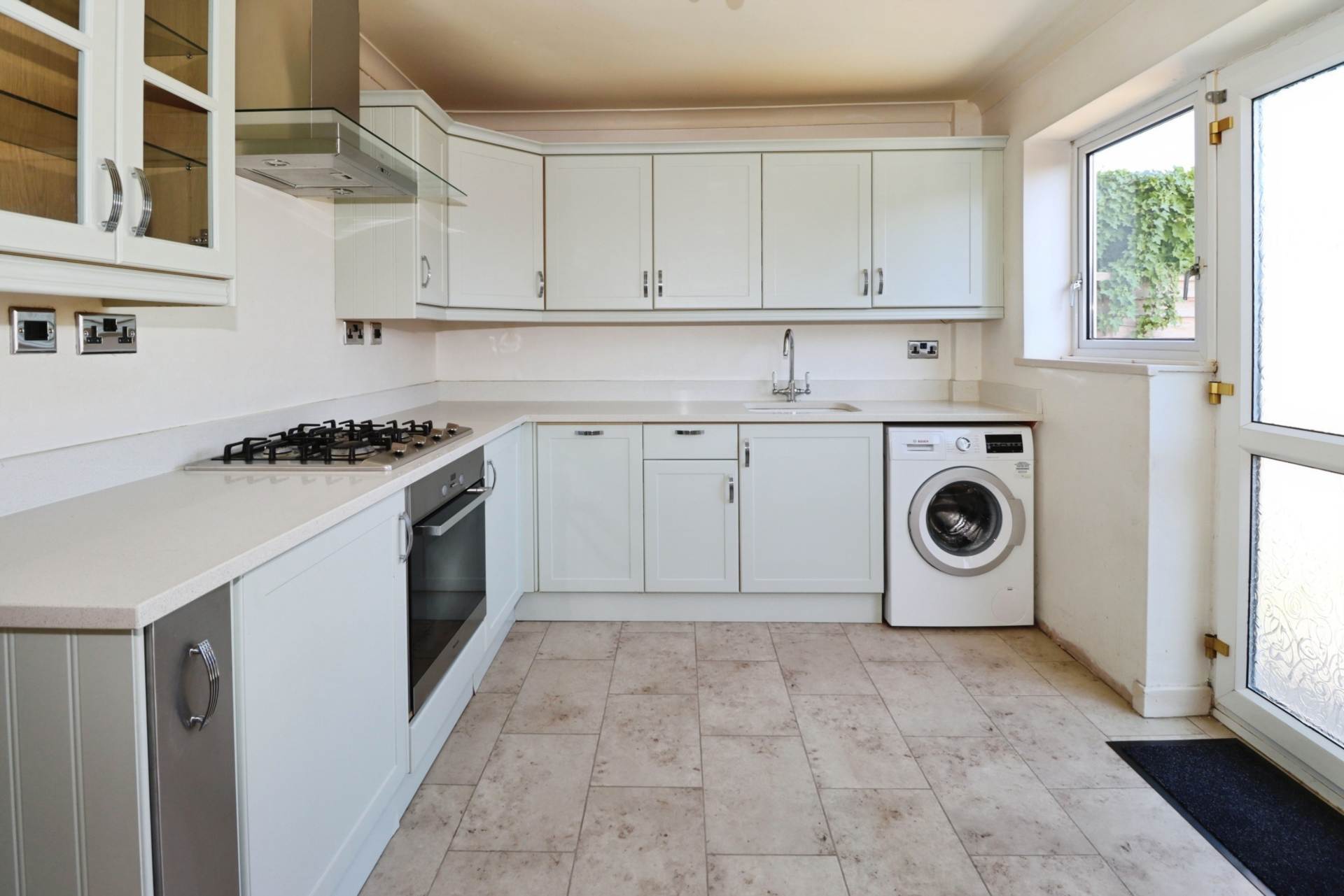Langley Close, Spital, Image 9