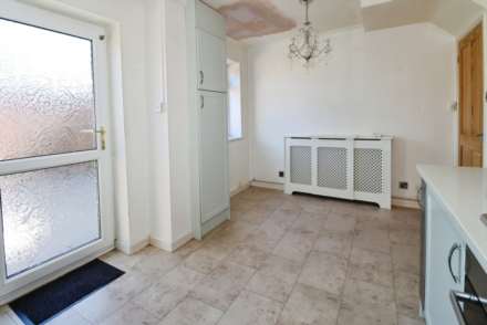 Langley Close, Spital, Image 10