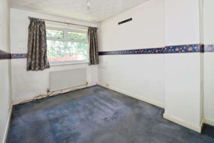 Langley Close, Spital, Image 12