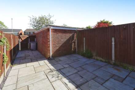 Langley Close, Spital, Image 18