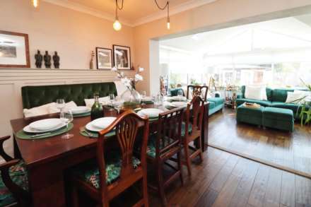 Howells Avenue, Great Sutton, Image 21