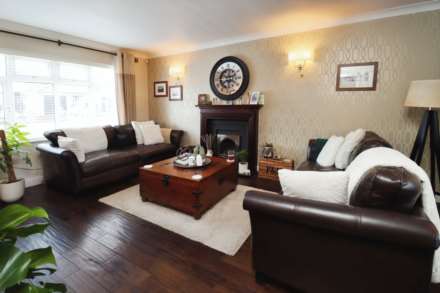 Howells Avenue, Great Sutton, Image 36
