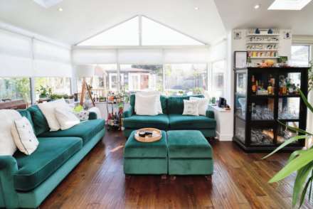 Howells Avenue, Great Sutton, Image 6