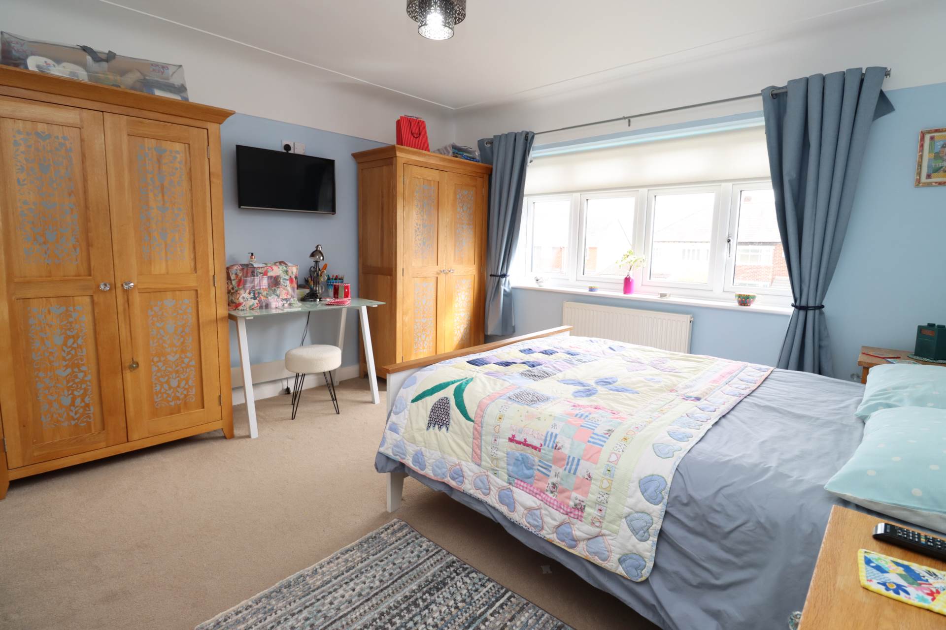 Ferry Road, Eastham, Image 28