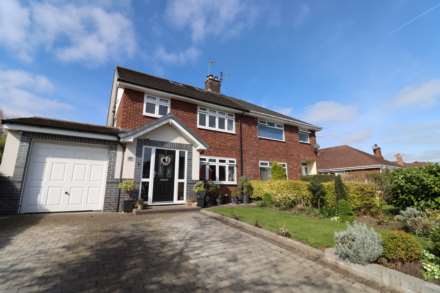 4 Bedroom Semi-Detached, Ferry Road, Eastham