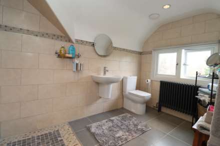 Ferry Road, Eastham, Image 11