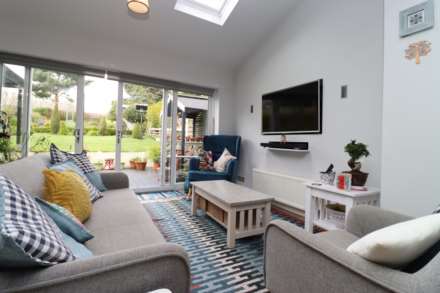 Ferry Road, Eastham, Image 18
