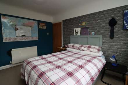 Ferry Road, Eastham, Image 9
