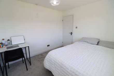 Eskdale Avenue, Eastham, Image 10