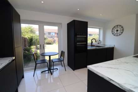 Eskdale Avenue, Eastham, Image 6