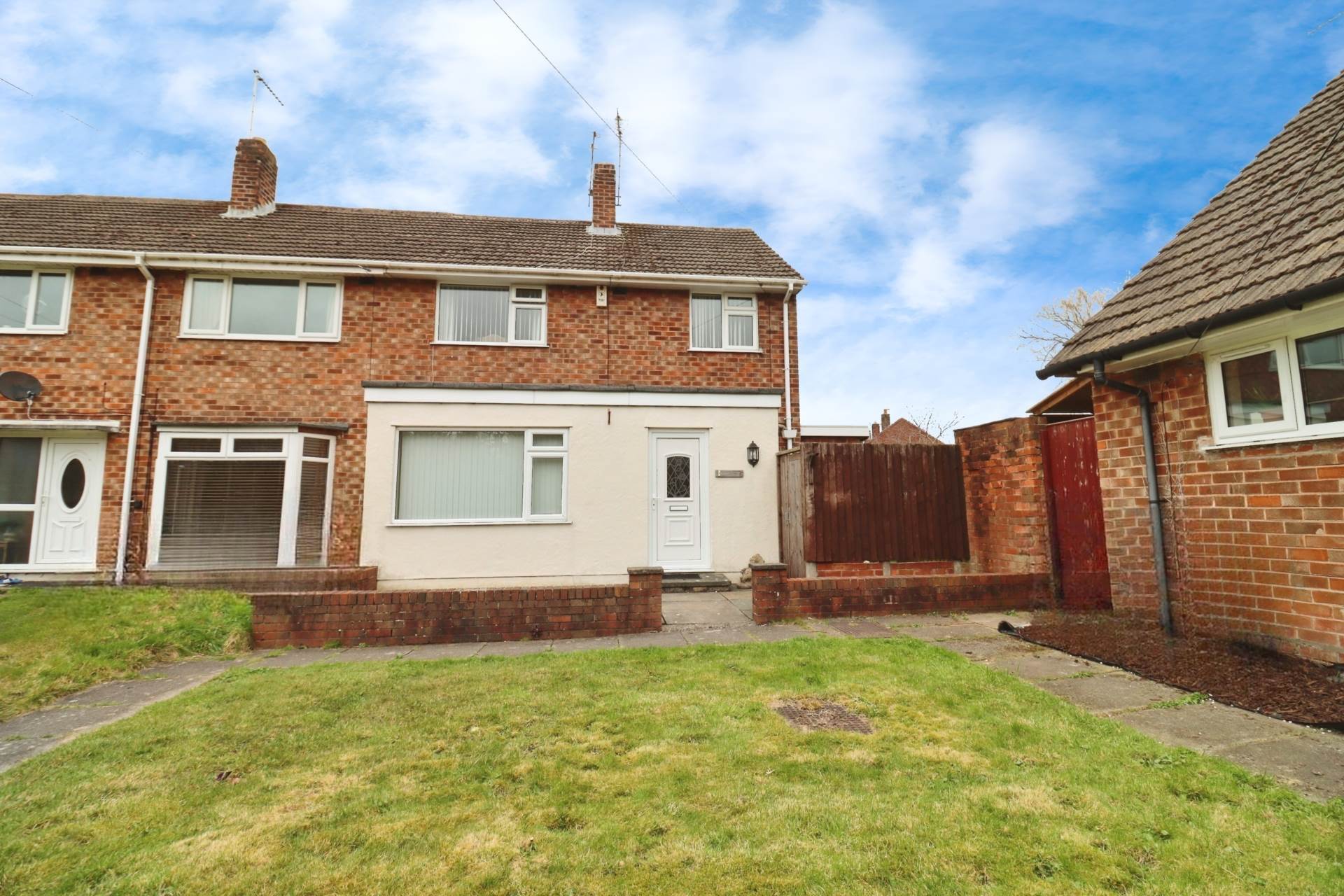Lowfields Close, Eastham, Image 1