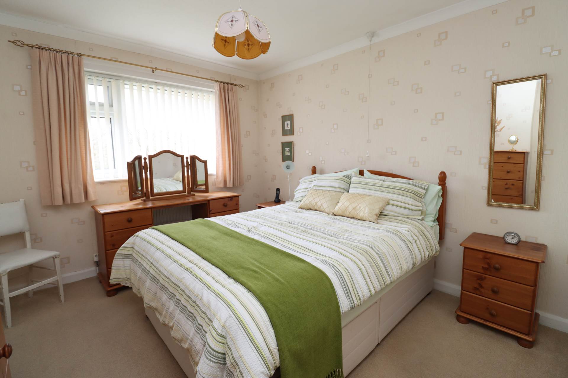 Lowfields Close, Eastham, Image 10
