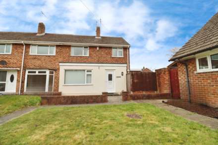 Lowfields Close, Eastham, Image 1