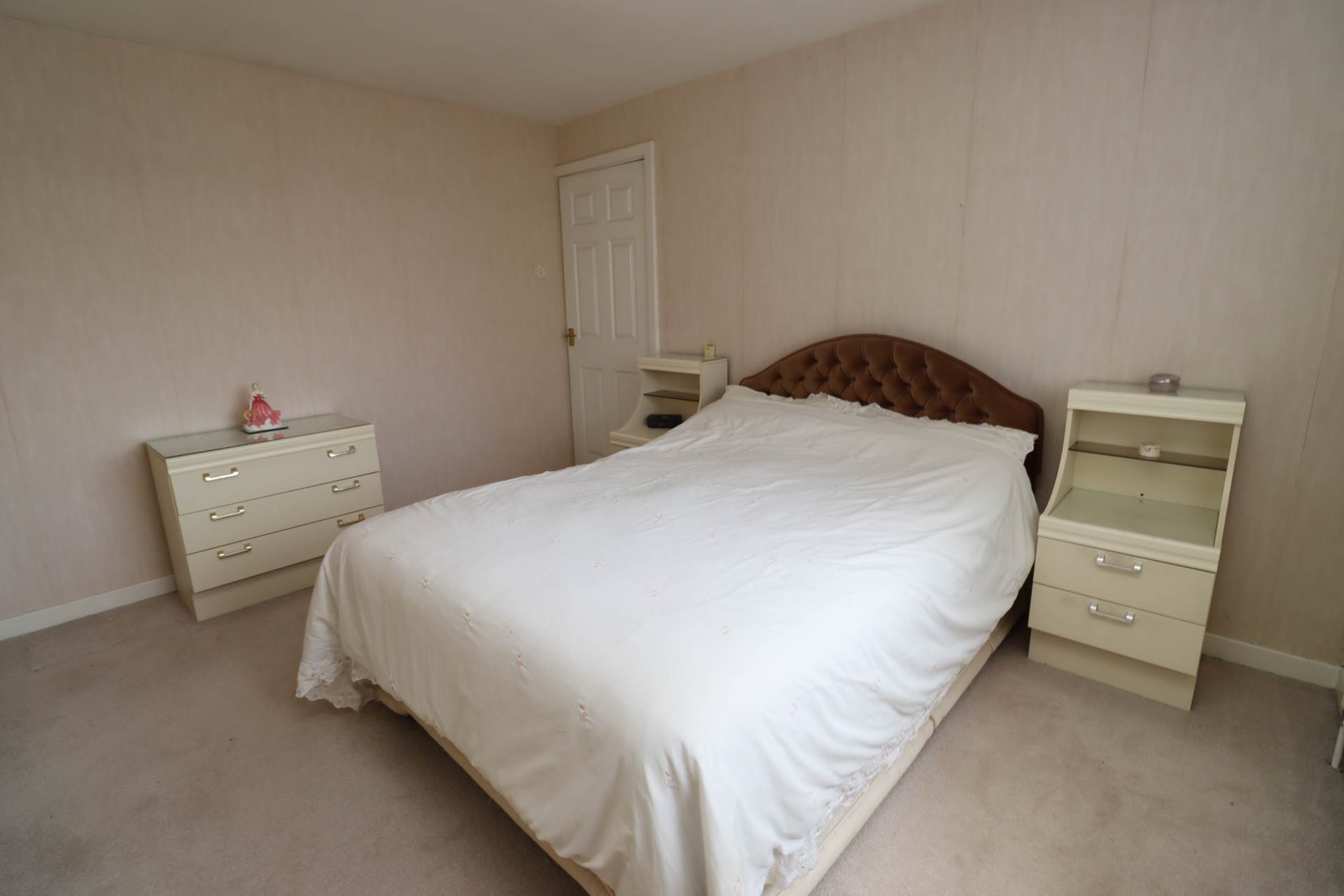 Plymyard Avenue, Bromborough, Image 17