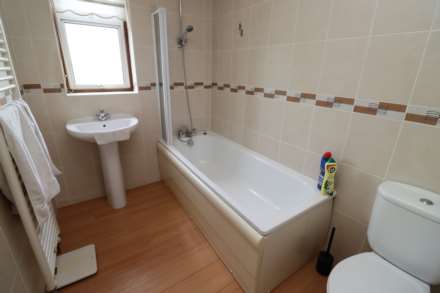 Plymyard Avenue, Bromborough, Image 10