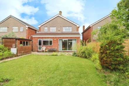 Plymyard Avenue, Bromborough, Image 13