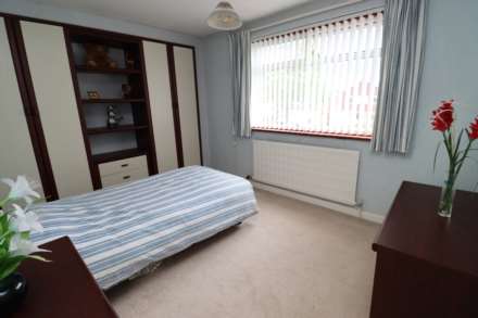 Plymyard Avenue, Bromborough, Image 16