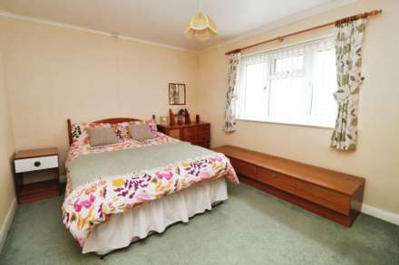 Delamere Close, Eastham, Image 10